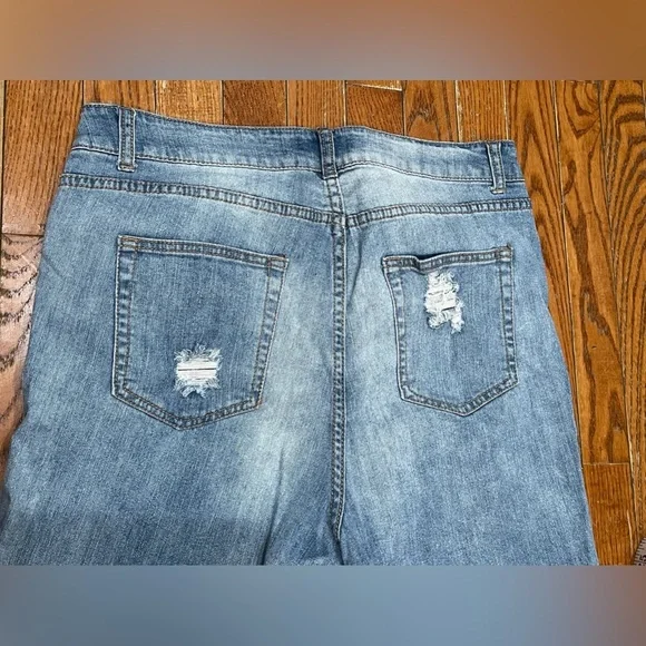 Fashion to Figure Blue Distressed Jean Shorts - Picture 4 of 11
